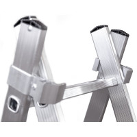 Алюминиевая 3-секционная лестница UFUK 3х6 ступеней 411306