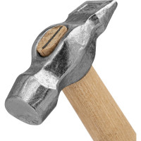 Слесарный молоток Без бренда 400 г,круглый боек,деревянная ручка 10239