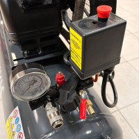 Поршневой компрессор Сорокин 8атм, ресивер 100л 13.8