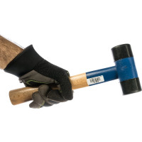 Молоток с деревянной ручкой NAREX l=310 886g 875503