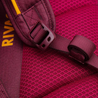 Рюкзак для ноутбука 15.6" RIVACASE Burgundy Laptop backpack red 25л 5321
