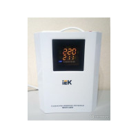 Стабилизатор напряжения (0.5кВА) IEK Boiler IVS24-1-00500 284084