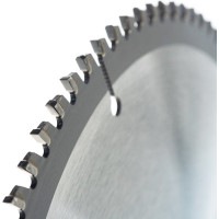 Диск пильный Hilberg Industrial Алюминий 210x30x80Т HA210