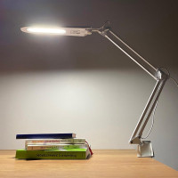 Настольный светильник Uniel на струбцине /LED/500Lm/4500K/Dimmer/TLD-524 White/8W/ 10610