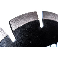 Диск алмазный отрезной Hilberg 230x22.23 Hard Materials Laser Asphalt HM305