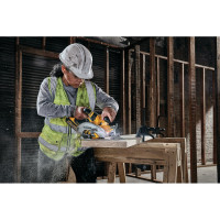 Дисковая пила Dewalt 18 В XR FLEXVOLT ADVANTAGE DCS573NT-XJ