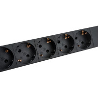 Блок розеток IEK ITK PDU 6 роз. нем. ст. с автом.10А 1U, вх.С14 без каб. чер. PH21-6D3