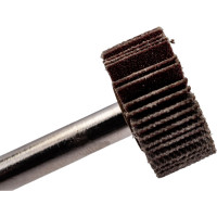 Круг лепестковый на шпильке 22x10x6 мм №120 MESSER 10-22-120