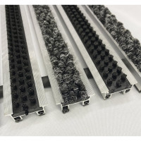 Грязезащитная придверная решетка ООО ПК ЦентрВход Эксперт ворс-щетка, размер 390x590 мм 731EX006