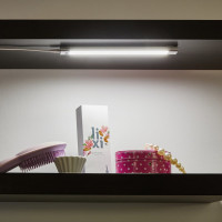 Светодиодный светильник Uniel для мебели ULI-F46-5W/2700-6000K/DIM SENSOR IP20 SILVER UL-00008282