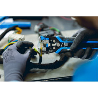 Автоматические клещи для зачистки проводов HOEGERT TECHNIK с диапазоном от 0.05 до 10.0 мм2 HT1P182