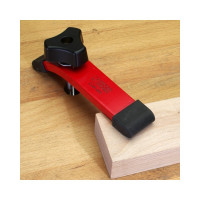 Прижим WOODWORK для установки в T-образный паз CLM-001