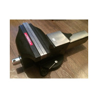 Слесарные поворотные тиски, 150мм Ombra A90046 55615