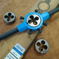 Плашкодержатель GSR DIN EN 22568 38x14 L310 мм Silver B08801060