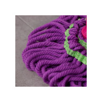 Швабра с отжимом Доляна Плетенка насадка из микрофибры, стальной черенок 120 см, цвет микс 839342