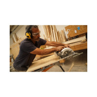 Аккумуляторная бесщеточная циркулярная пила WORX WX520