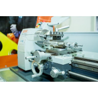 Токарно-винторезный станок MetalMaster MML 2550 17032