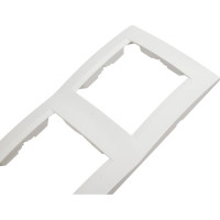 Четырехместная рамка, белая Simon 1500640-030