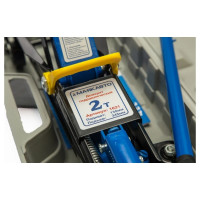 Гидравлический подкатной домкрат МАЯКАВТО 2т, 130-340мм в кейсе 1621