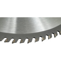 Диск пильный Hilberg Industrial Дерево 260x30x80Т HW261