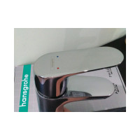 Смеситель для раковины без донного клапана HANSGROHE 31733000 Focus E2 00000008274