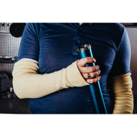 Нарукавники от порезов термостойкие из кевлара Jeta Safety 56 см, 1 пара JKVS056