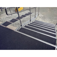 Покрытие из резиновой крошки АМОРТЕКС (1500x3000x10 мм; цвет чёрный) 0033