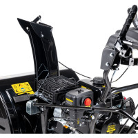 Снегоуборщик бензиновый самоходный CHAMPION ST762E