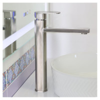 Смеситель для умывальника MELANA Stello нерж.сталь, однорычажный, сатин, литой излив 610302