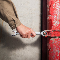 Набор комбинированных гаечных ключей DELI с трещоткой 8-19 мм/8 шт DL140108T (Сталь 40Cr, материал трещотки 50bv30, 72 зуба, пластиковый держатель) 98318