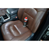 Очиститель кожи с антибактериальным эффектом SHIMA DETAILER LEATHER CLEANER 500 мл 4634444147852