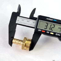 Наконечник латунный наружная резьба 1/2 х елочка 10 мм + хомут Профитт 4823457