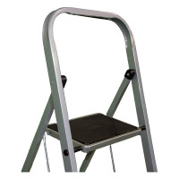 Стальная стремянка SevenBerg Nova с 2-мя широкими ступенями 4687202292578