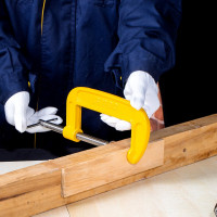 Струбцина DELI DL-G205 высота зажима 125мм, глубина зажима 70мм 104572