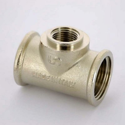 Uni-Fitt Тройник В 1x1/2x1 никелир. 615N4240