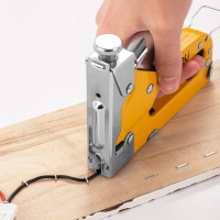 Строительный мебельный степлер DELI металлический с регулировкой + антистеплер DL238105 с набором скоб в кейсе (Тип «П» 4-14мм, «U» 10-12мм и «T» 10-14мм по 2000шт каждых) 98418