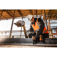 AEG 18В Ударный бесщеточный гайковерт BSS18S12BL2-0 4935480060
