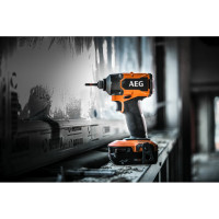 AEG 18В Импульсный винтоверт BSS18C3B3-0 4935478940