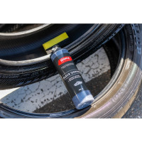 Чернитель шин с черным мерцанием SHIMA DETAILER BLACK SHIMMER 500 мл 4603740921251