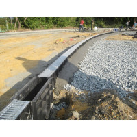 Штампованная оцинкованная решетка Aquastok Norma DN200 А15 1000x245x22 (32041А) 549100