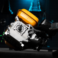 Разводной ключ GROSS 200 мм CrV, тонкие губки, защитные насадки 15568