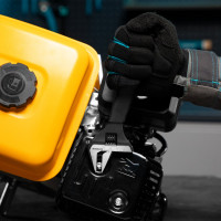 Разводной ключ GROSS 200 мм CrV, тонкие губки, защитные насадки 15568