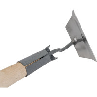 Тяпка Gigant 120x50 мм, нержавейка, с деревянным черенком GAV-27