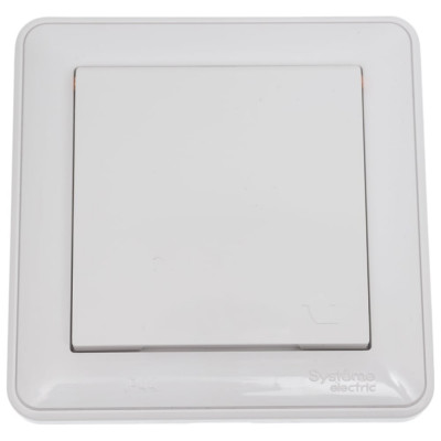 Одноместная розетка с заземлением, крышкой, защитными шторками и рамкой, белая IP44 WESSEN 59 Systeme Electric RS16-152B-18