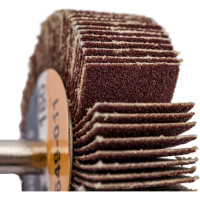 Круг лепестковый с оправкой (50х15 мм; P180) ПРАКТИКА 649-011