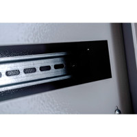Щит распределительный встраиваемый EKF ЩРв-18 с замком IP31 1х18 mb11-18m