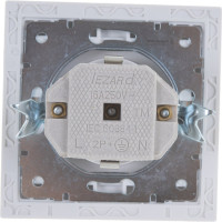Розетка LEZARD RAIN с/ з с крышкой керамика белый 703-0202-123