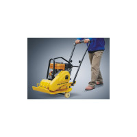 Виброплита (Honda GX 160, 5.5 л/с, 62 кг, бак, колеса, рама, коврик) Masalta MSR60-4 ВИБ051