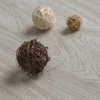 Ламинат Lamiwood GLANZ Дуб Батист, класс 34 12 мм 4-х сторонняя площадь упаковки 1,24 кв.м 7шт 303