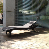 Шезлонг Keter Pacific капучино 230673